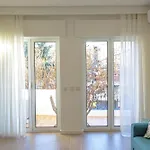 Sandi 아파트